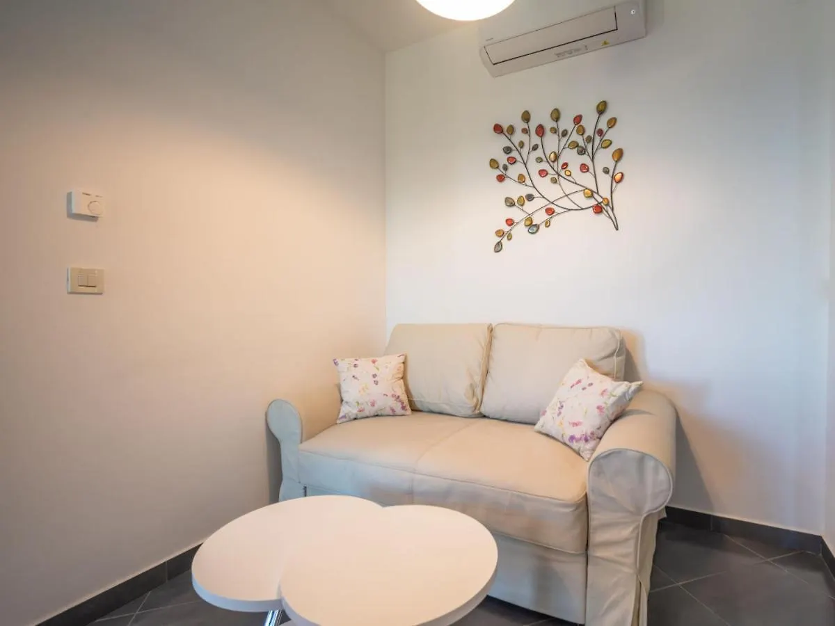 Apartment Damir Lovran