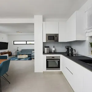 https://villa-pjaula.hotelinzadar.com